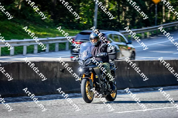 IMG_1092-3