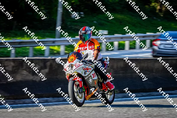 IMG_1222-3