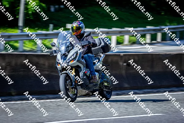 IMG_1683-4