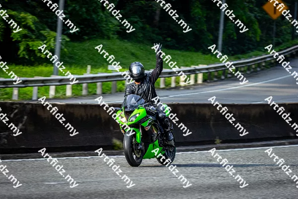 IMG_1543-4