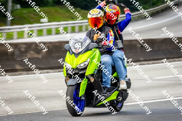 IMG_2001-2