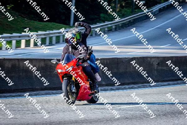IMG_2025-4