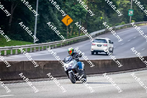IMG_2892-3