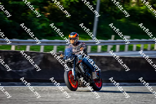 IMG_2330-4