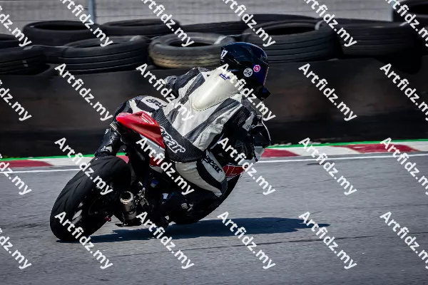 IMG_0586-2-1