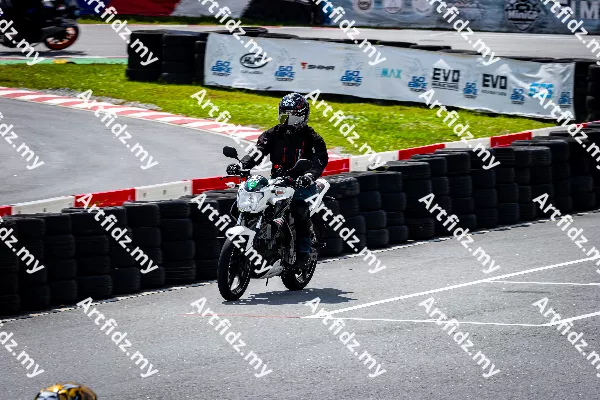 IMG_0649-3-1