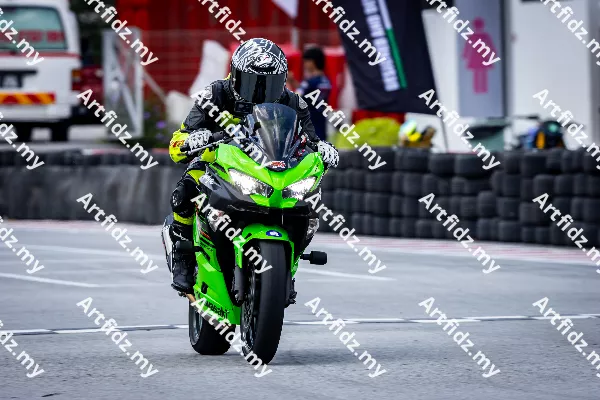 IMG_1902-3