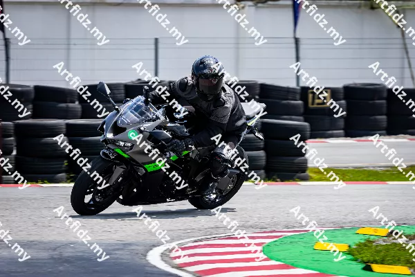 IMG_2432-3