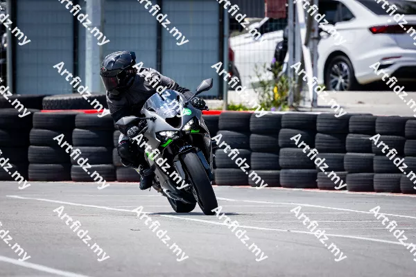 IMG_2590-3
