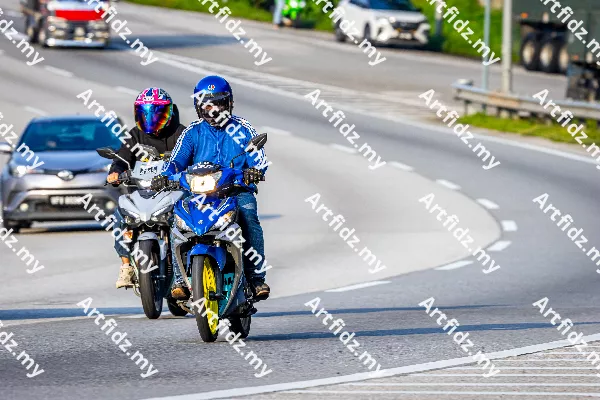 IMG_1942-3