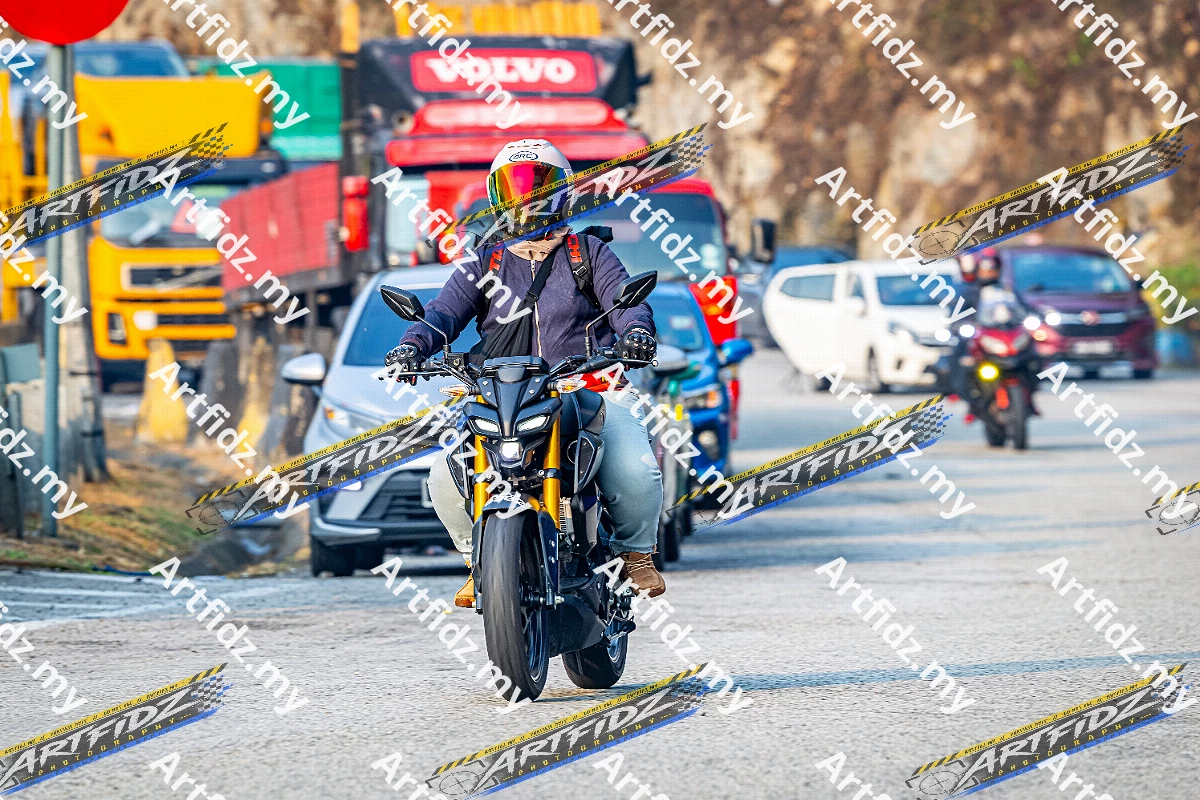 IMG_1252-3
