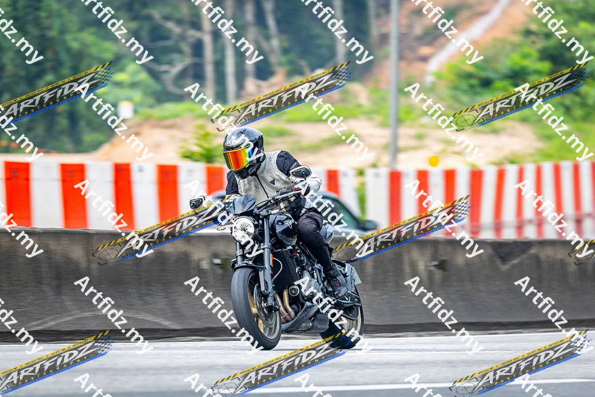 IMG_2361-4