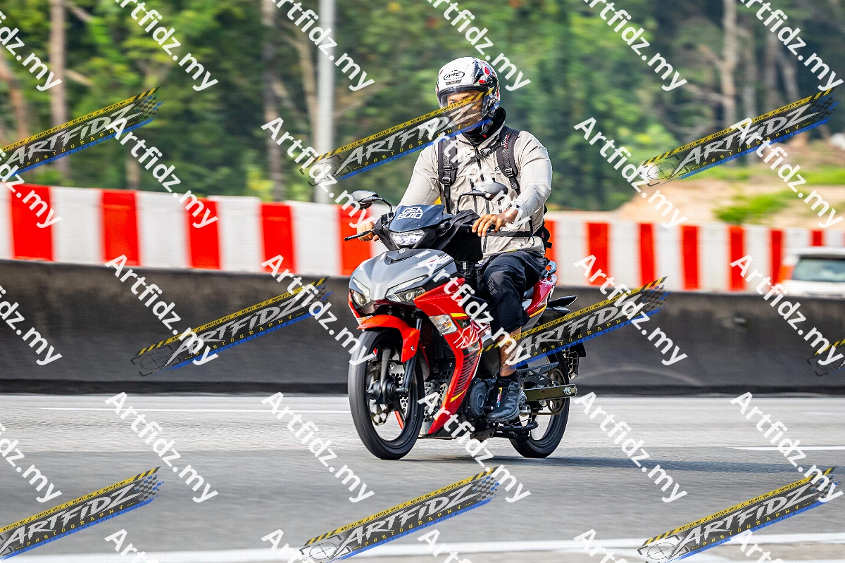 IMG_3010-4