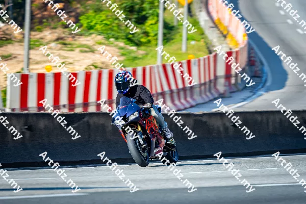 IMG_3044