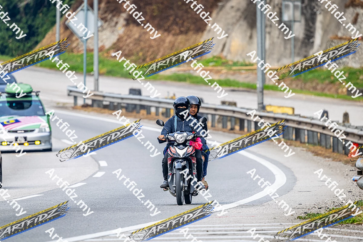 IMG_3784-5