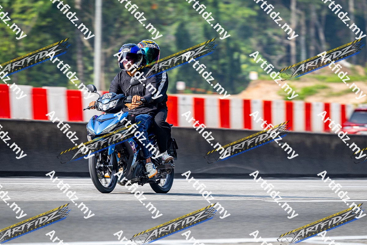 IMG_3929-3