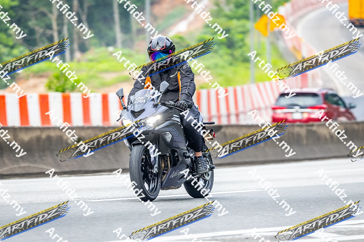 IMG_1049-6