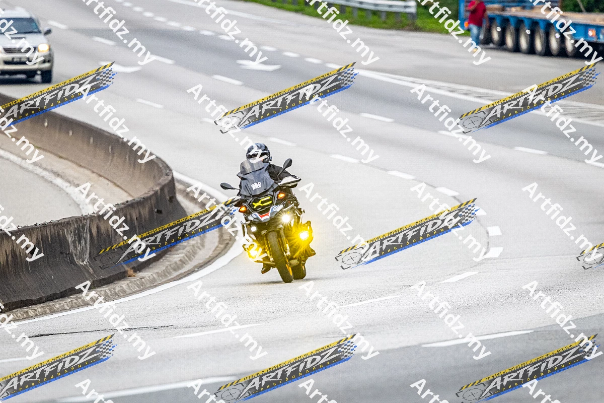IMG_1104-5