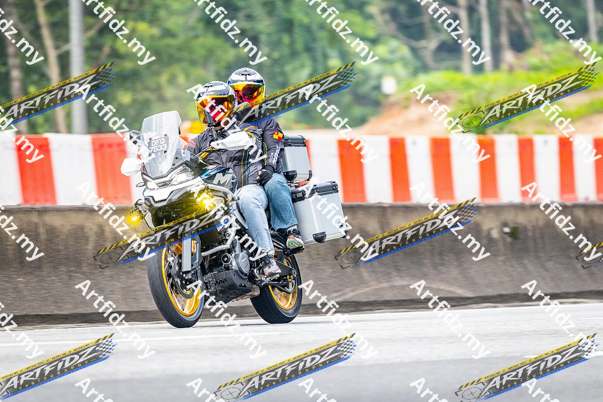 IMG_1195-6