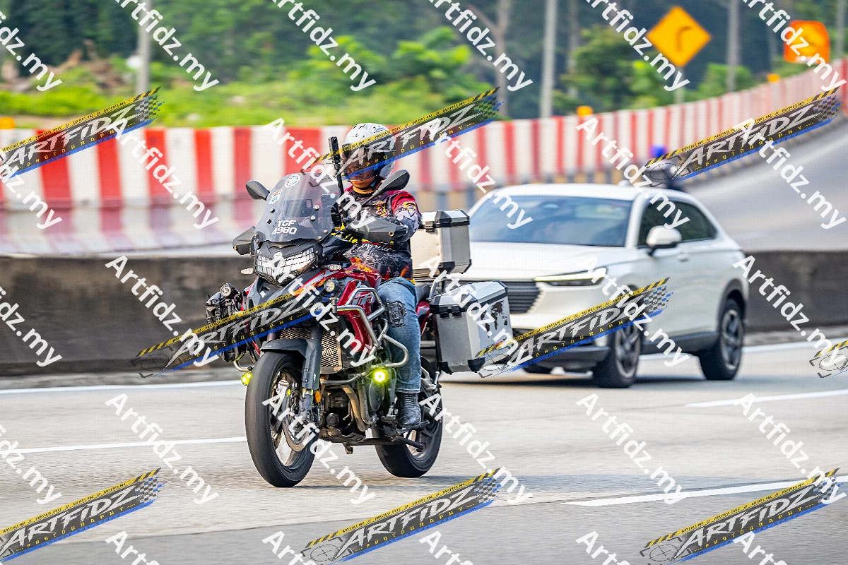 IMG_1672-3
