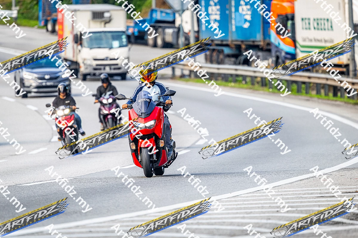 IMG_1923-4