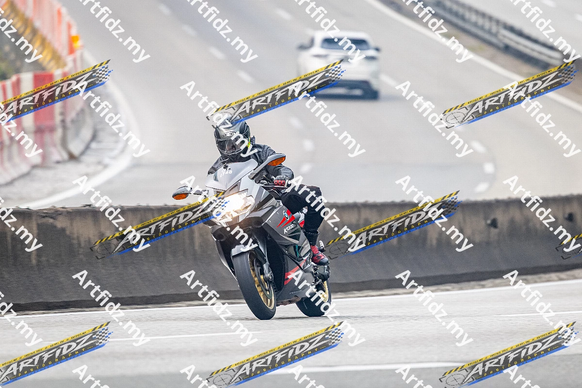 IMG_1981-4