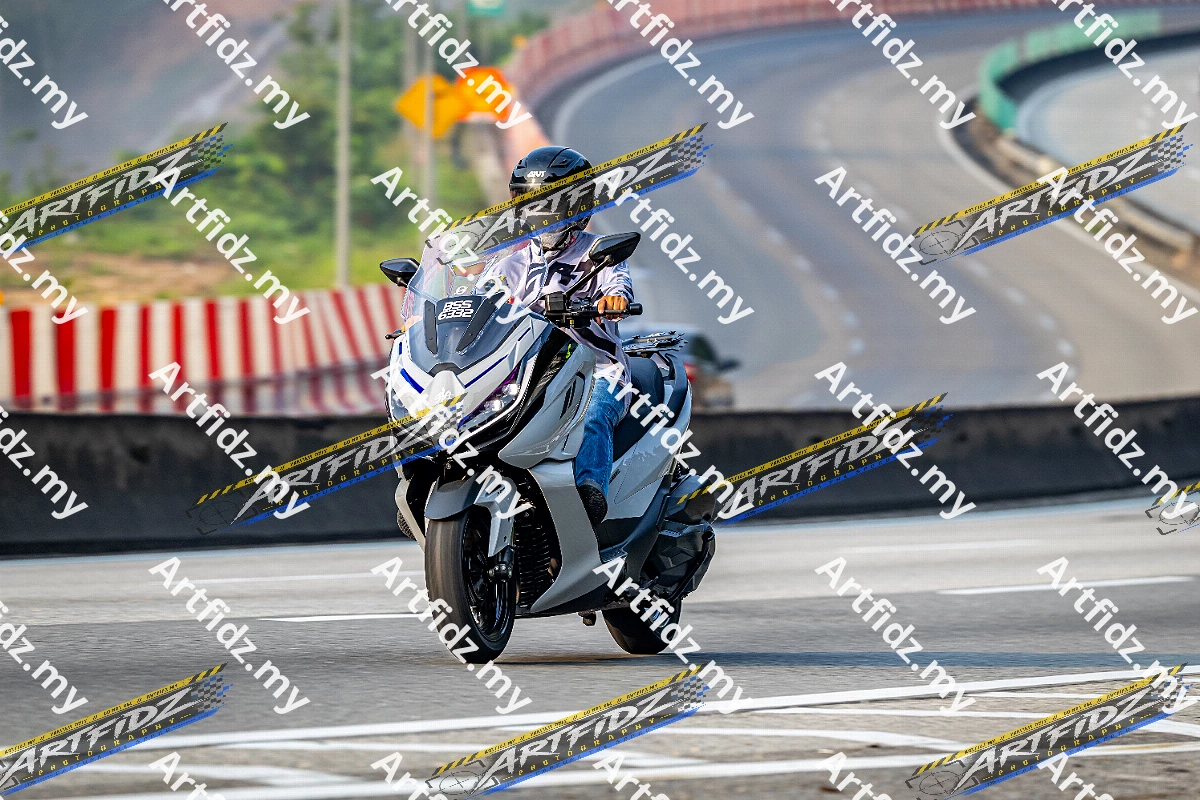 IMG_1990-1