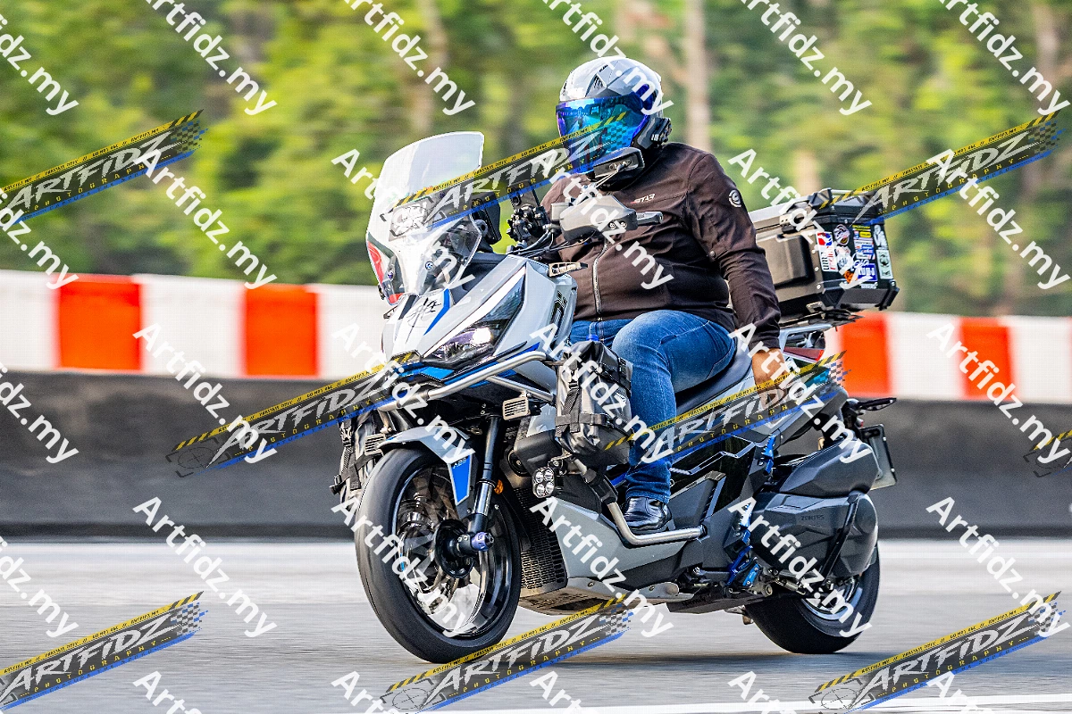 IMG_2015