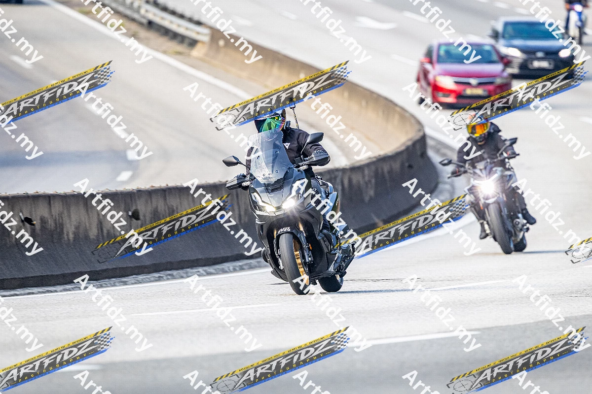 IMG_2381-4