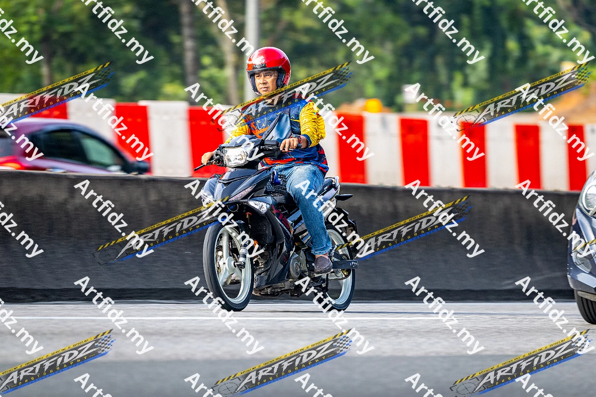 IMG_2493-4