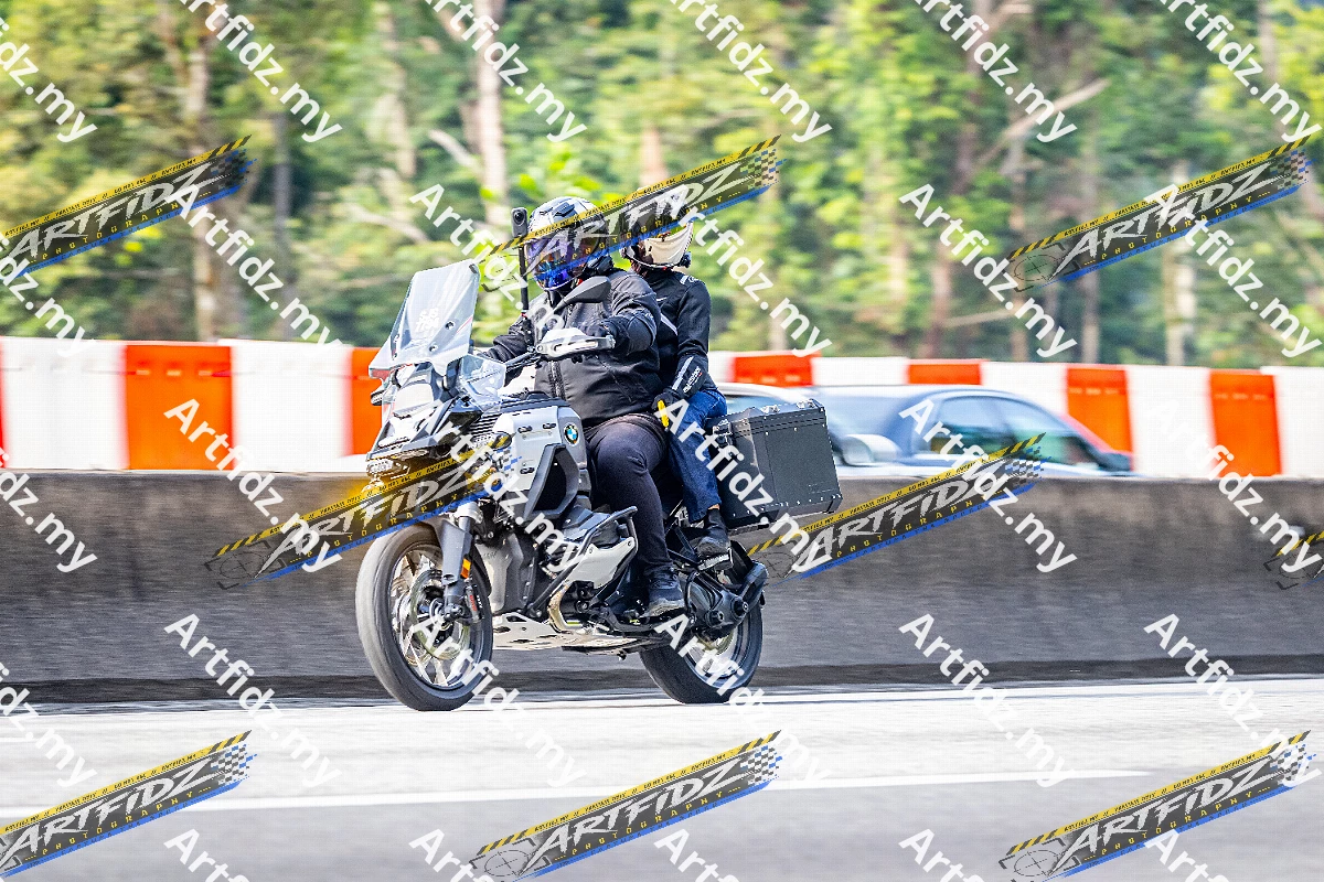 IMG_2583-4