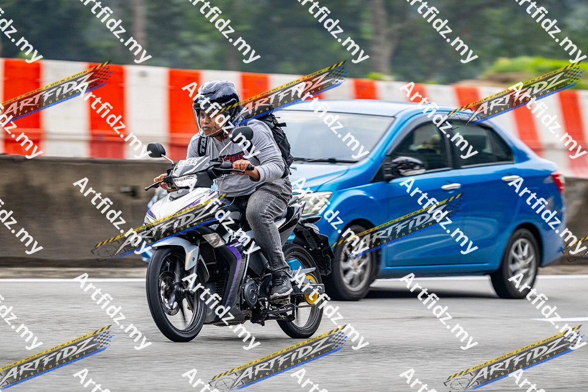 IMG_2942-3