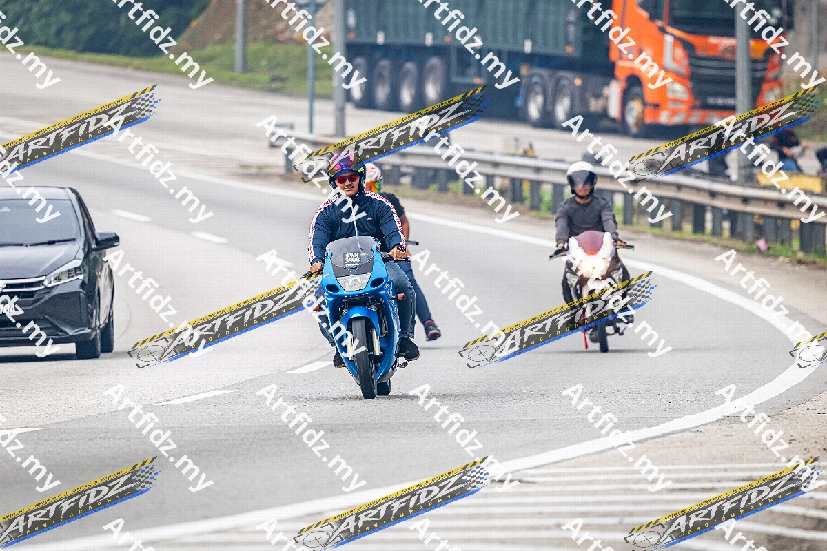 IMG_5102-3