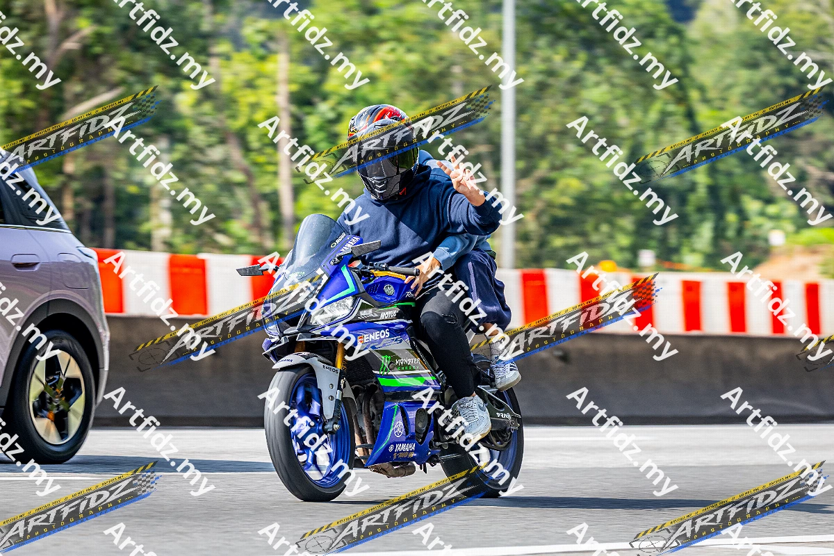 IMG_5212-3