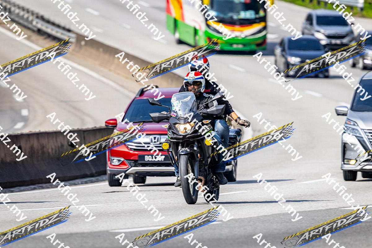 IMG_5542-3