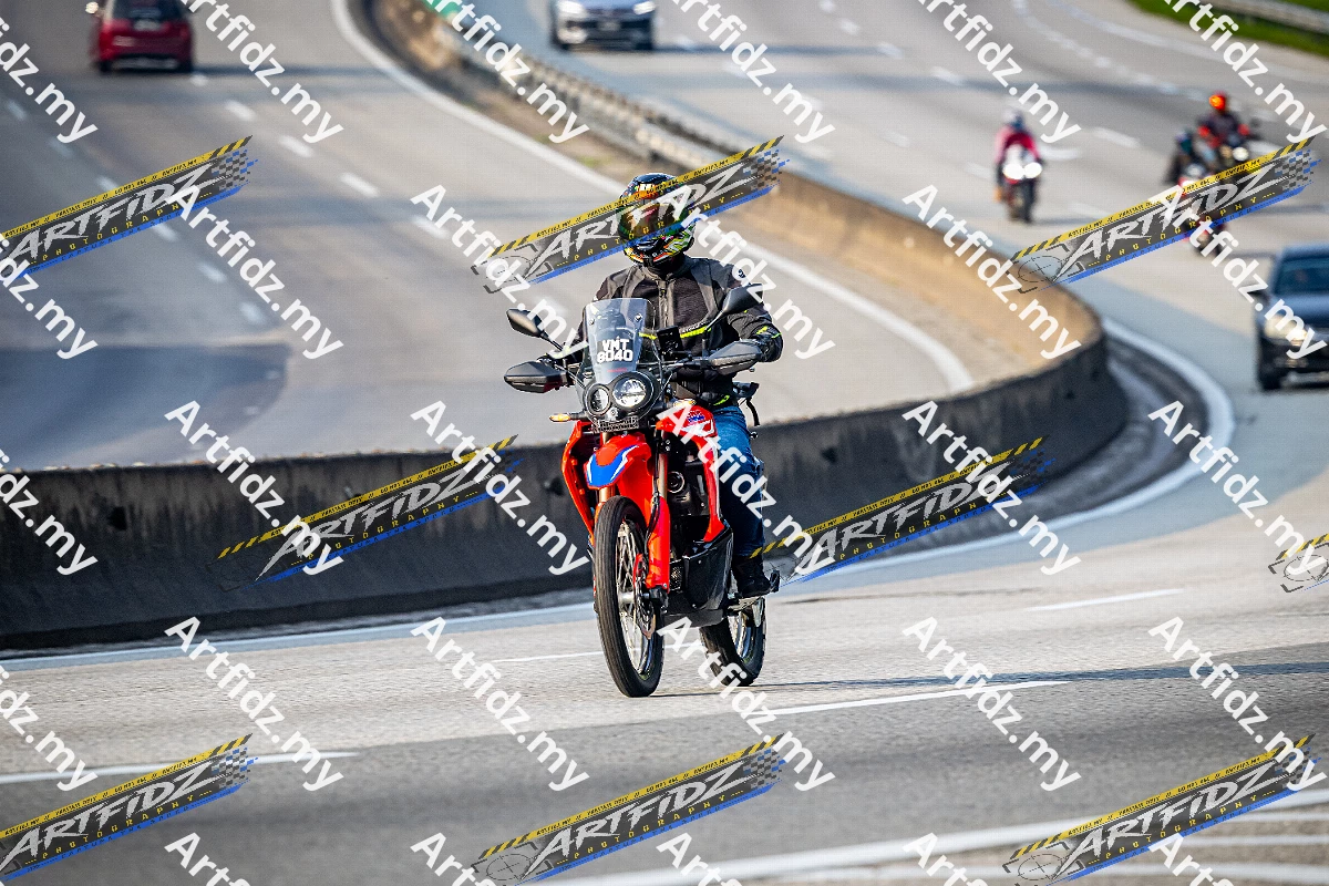 IMG_1223-4