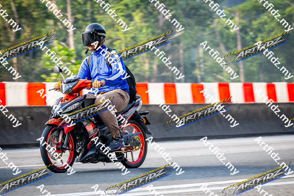IMG_1302-3