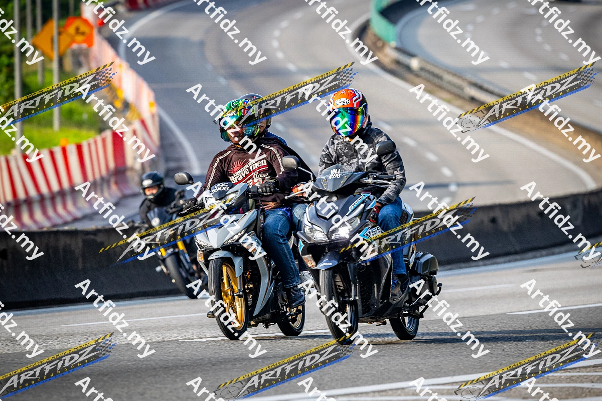IMG_1542-3