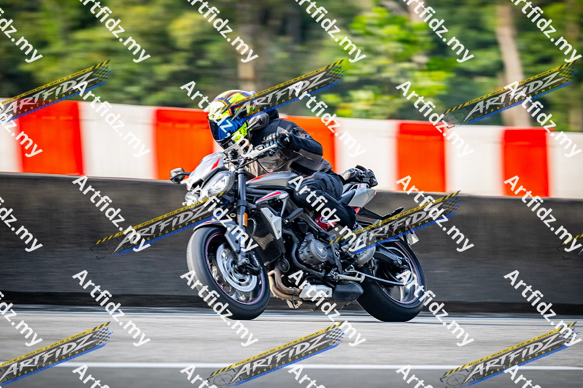 IMG_1972-3