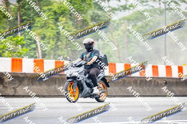 IMG_2013-7