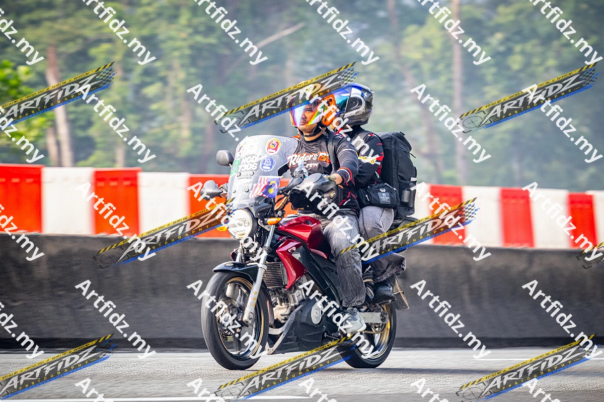 IMG_2042-4