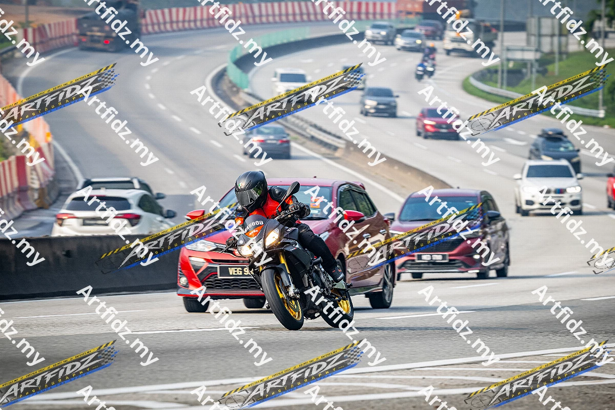 IMG_2072-4