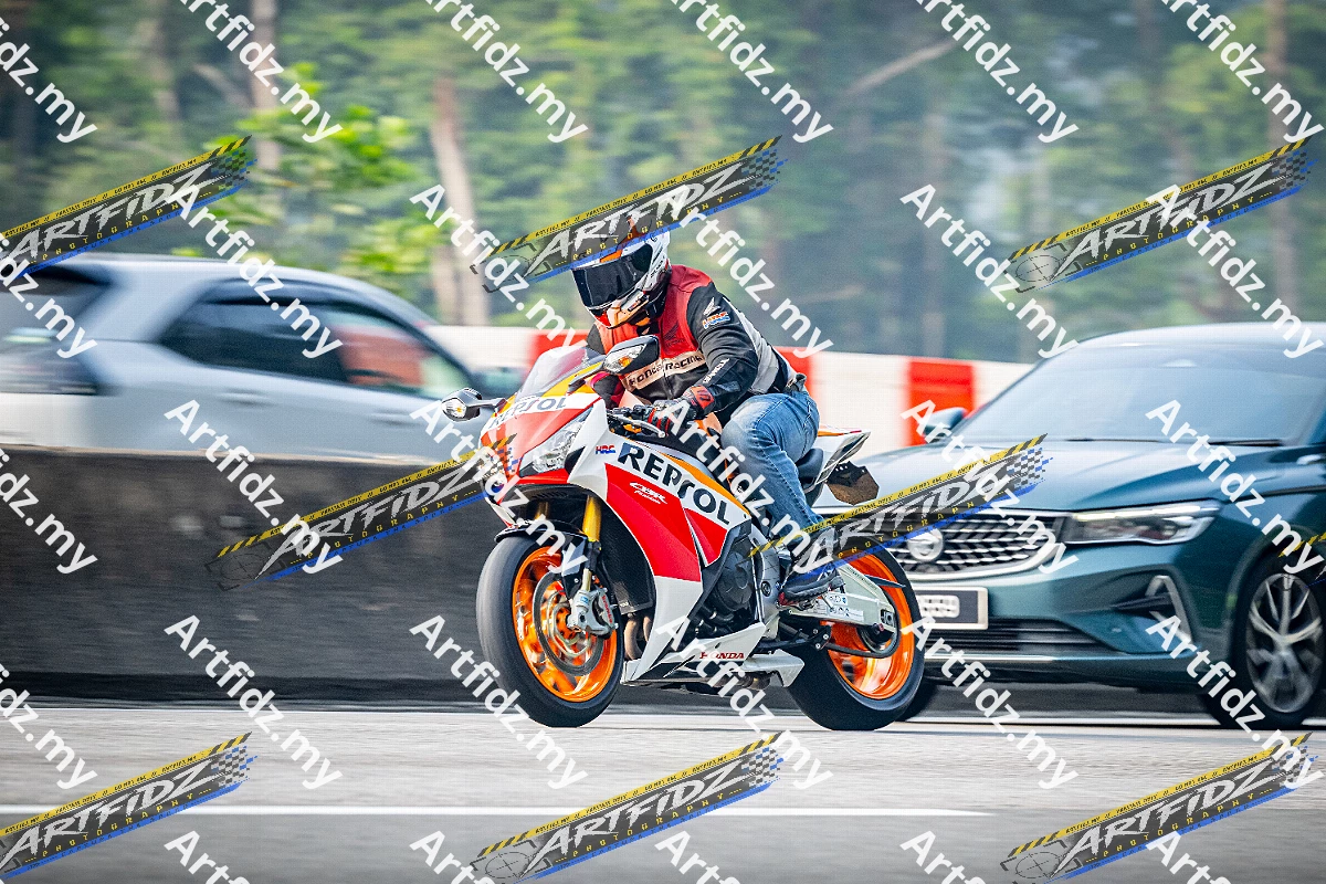 IMG_2163-4