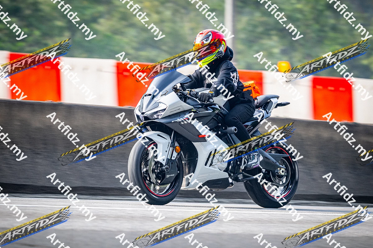 IMG_2296-4