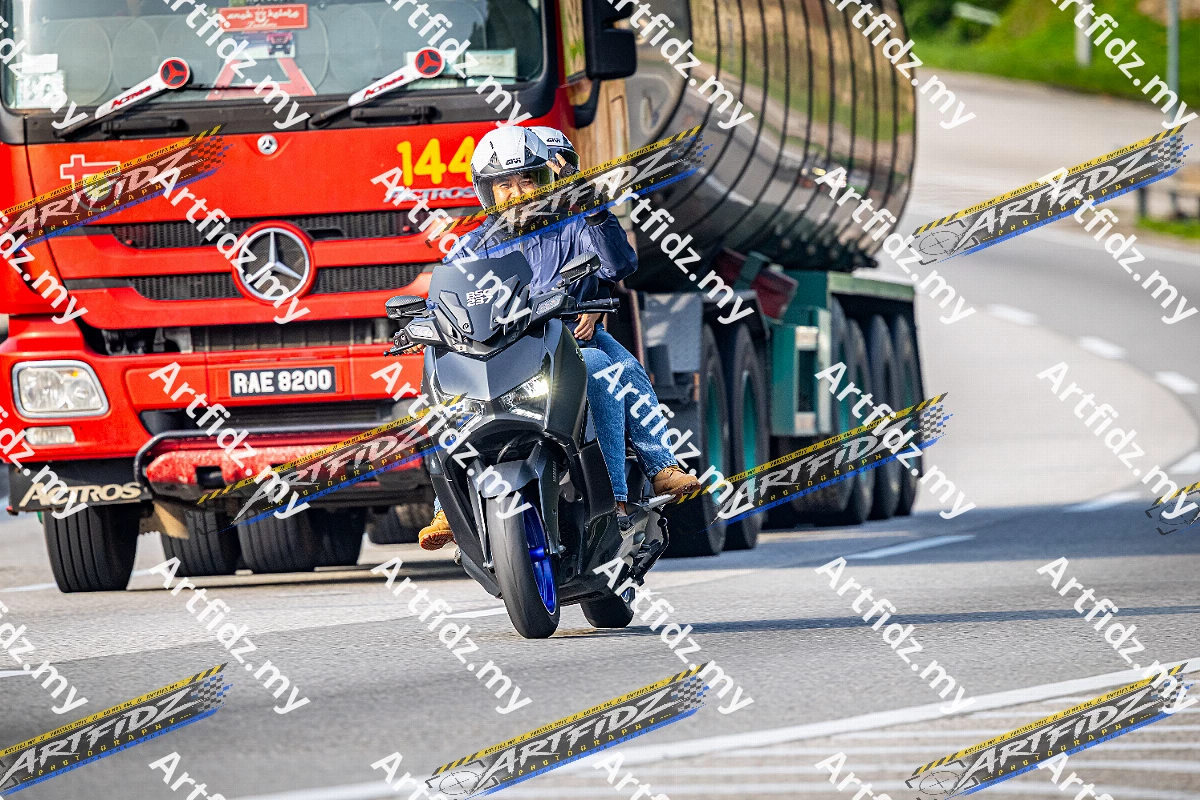 IMG_2352-3