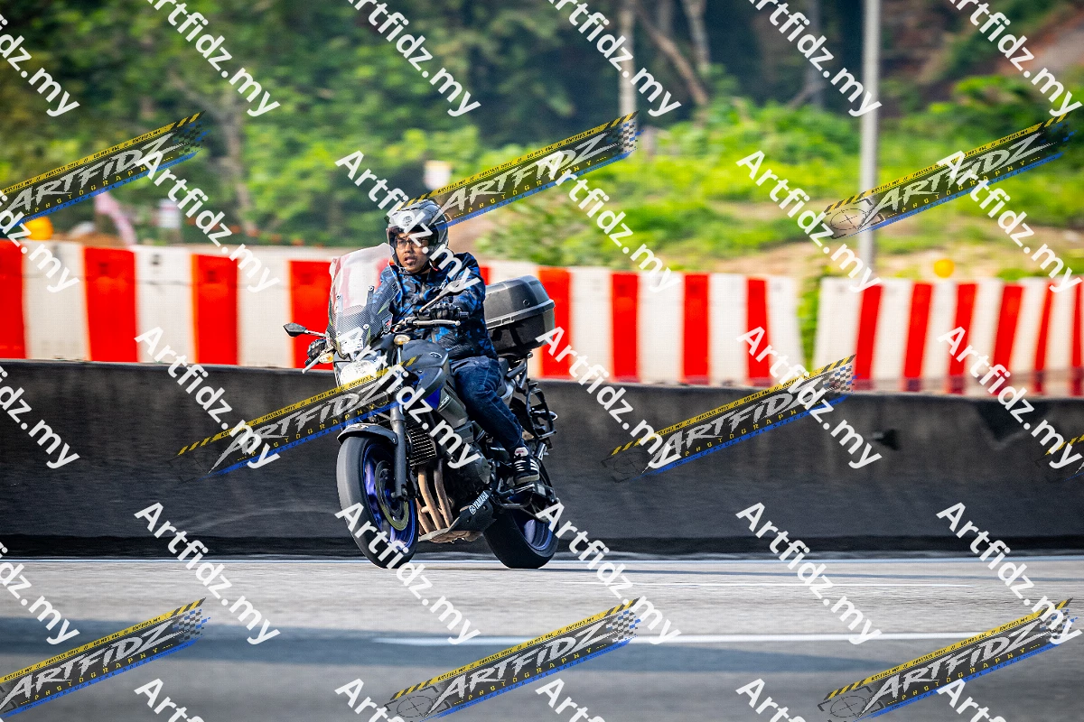 IMG_2482-3