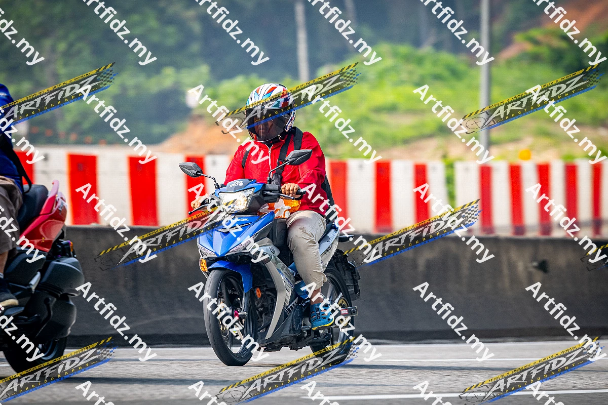 IMG_3000-4