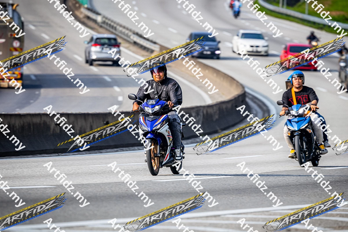 IMG_3002-3