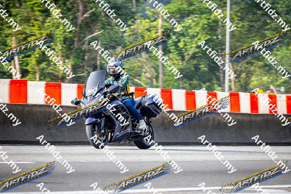 IMG_3052-3