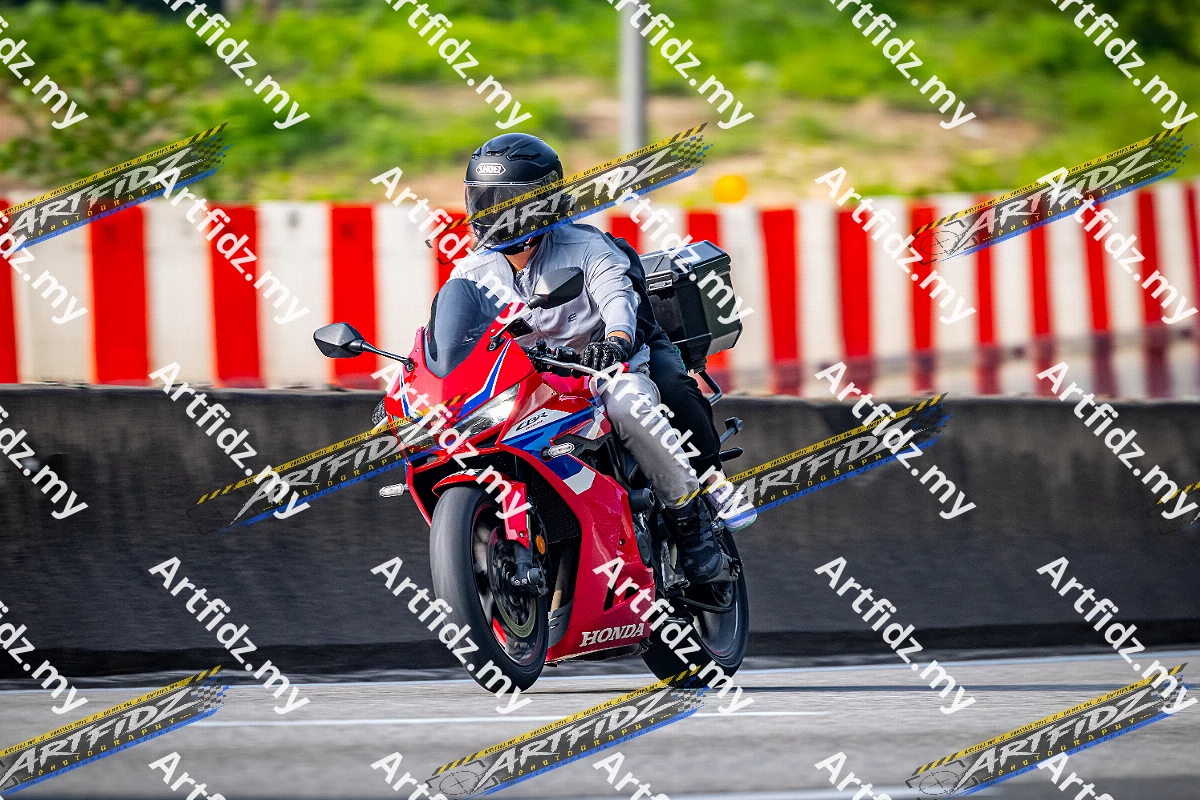 IMG_3301-3
